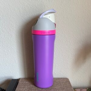 Owala 19oz Purple Water Bottle